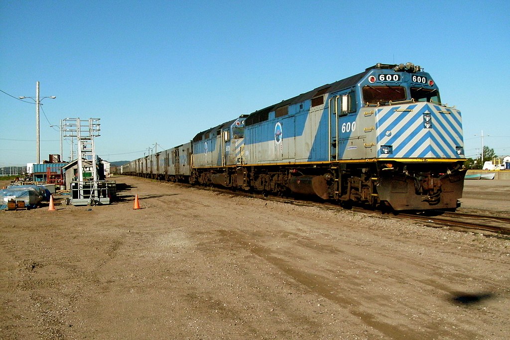 Transport Ferroviaire Tshiuetin